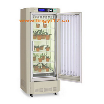 日本松下(原三洋)植物培養(yǎng)箱MLR-352，容積：294L